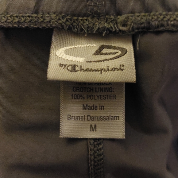 Champion Women's Shorts Gray Size M - Picture 3 of 5